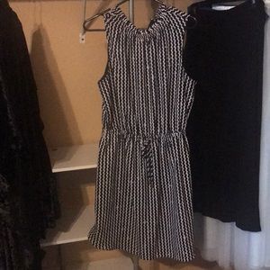 Black white midi dress